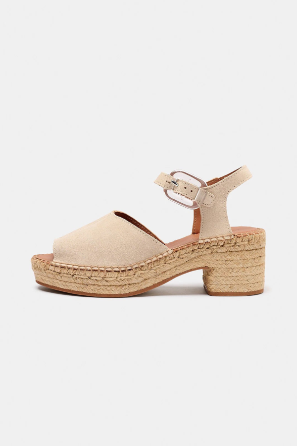 Naguisa Var Sandals