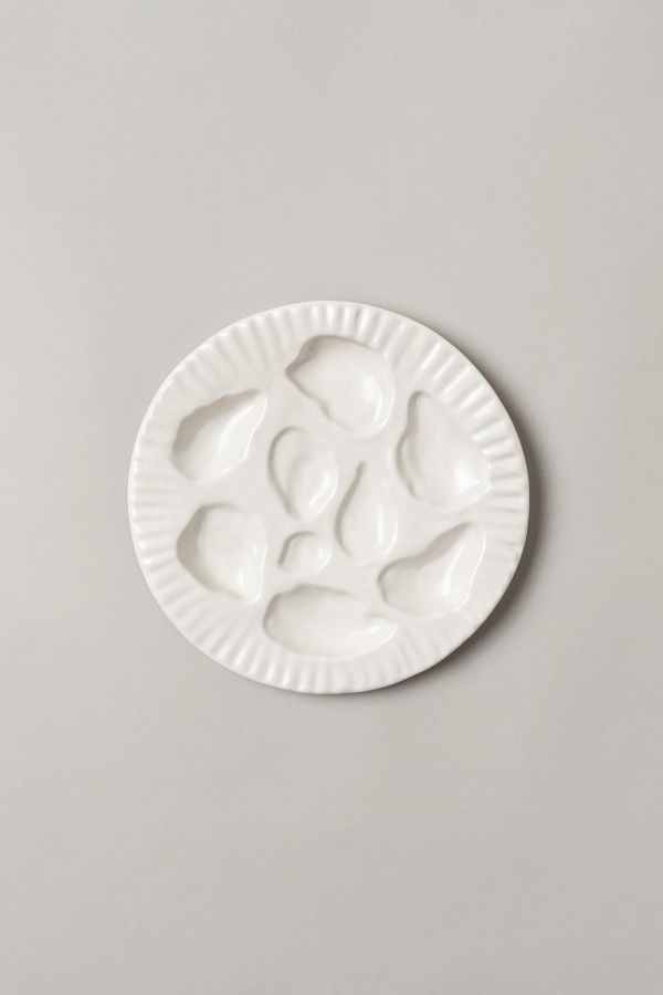 Virginia Sin Porcelain Oyster Plate