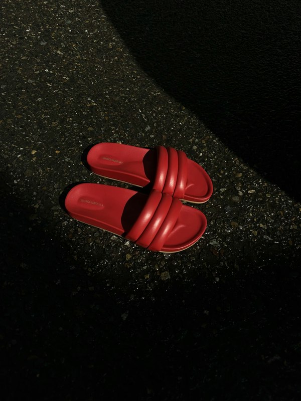 Beatrice Valenzuela Sandalia Sandal - Red Rose