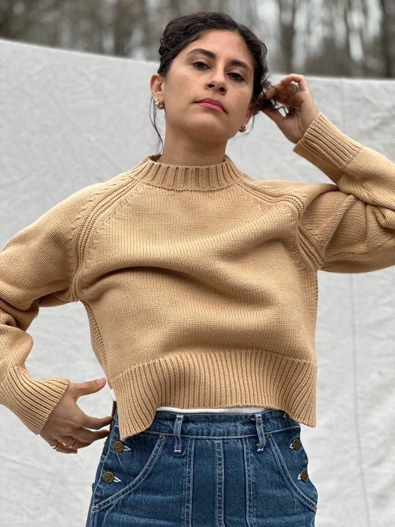 DAZA Raglan Sweater