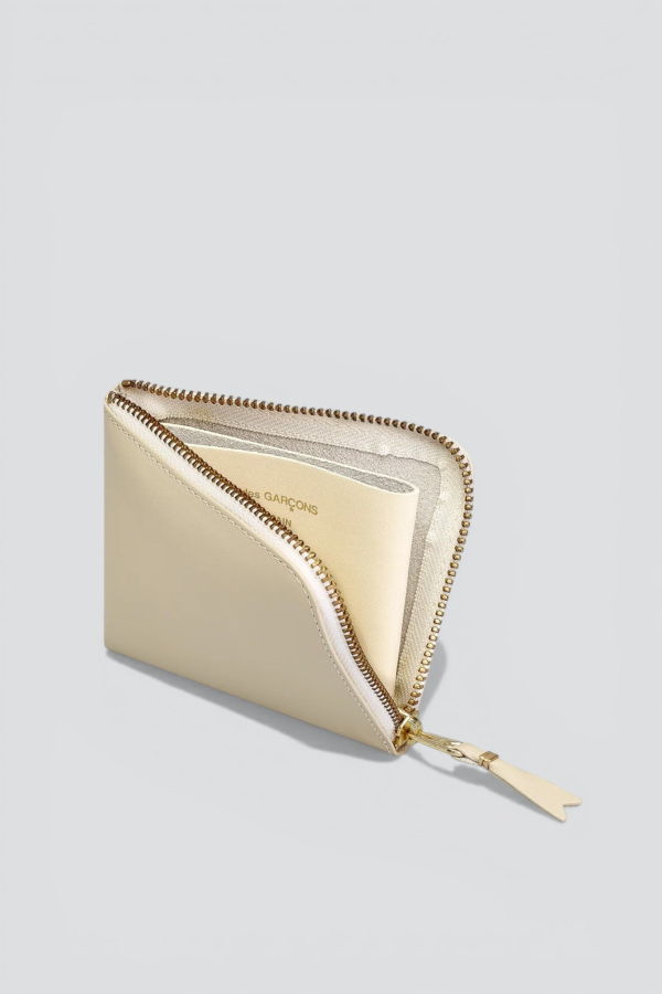 Comme des Garçons Half Zip Wallet - Off White