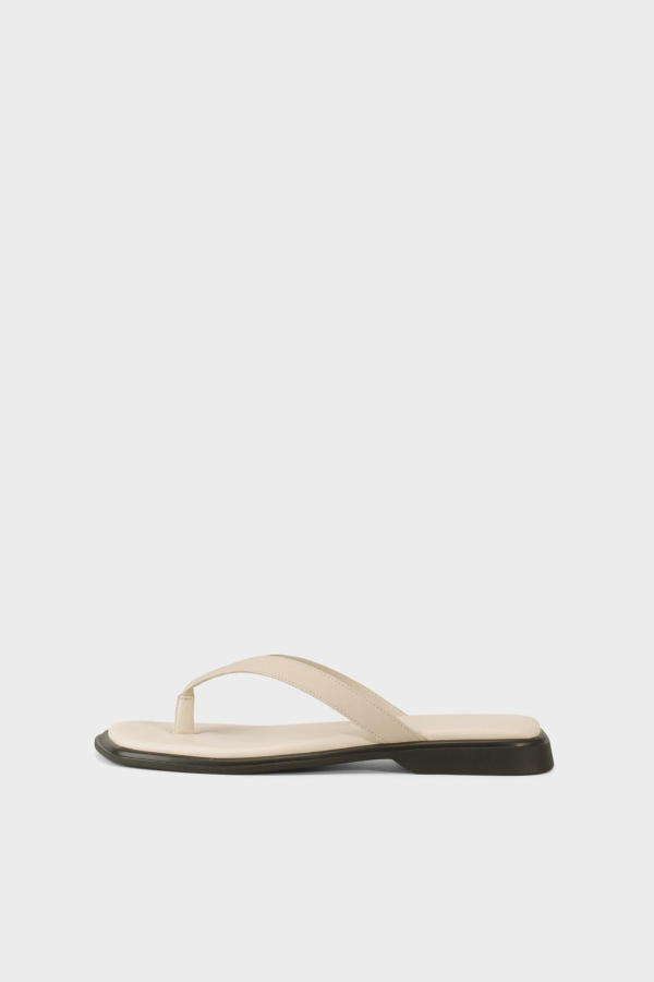 Vagabond Izzy Thong Sandal - Off White