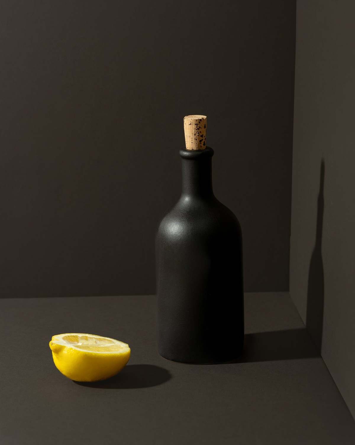 Gharyan Stoneware Jazz 21 Oz Olive Oil Dispenser - Image 5 of 7