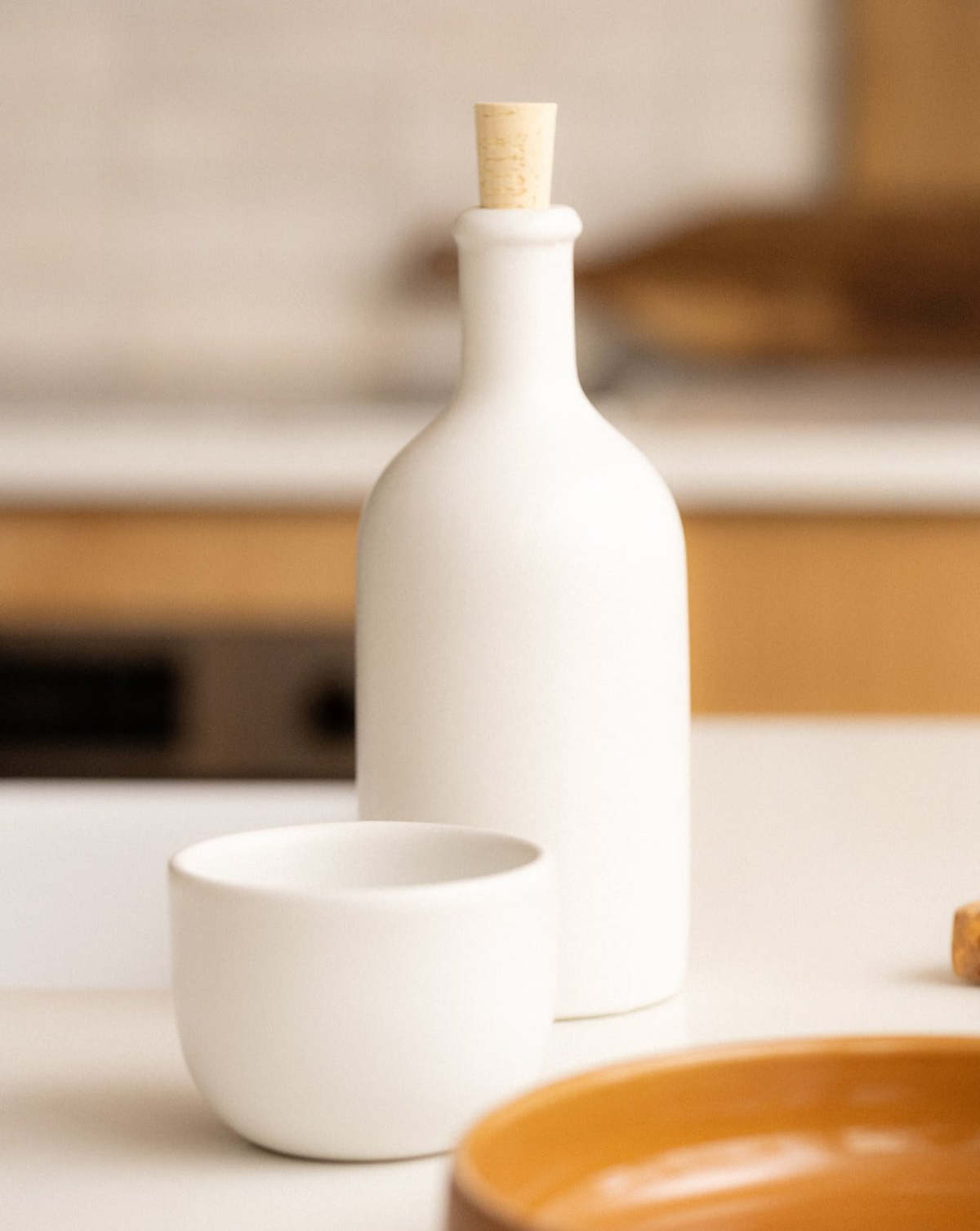 Gharyan Stoneware Jazz 21 Oz Olive Oil Dispenser - Image 7 of 7