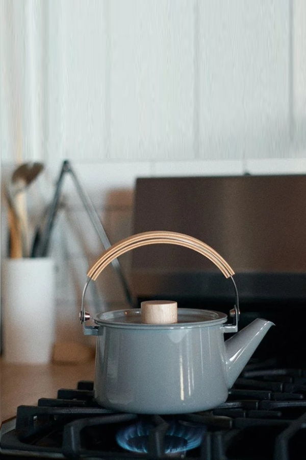 KAICO Enamel Kettle