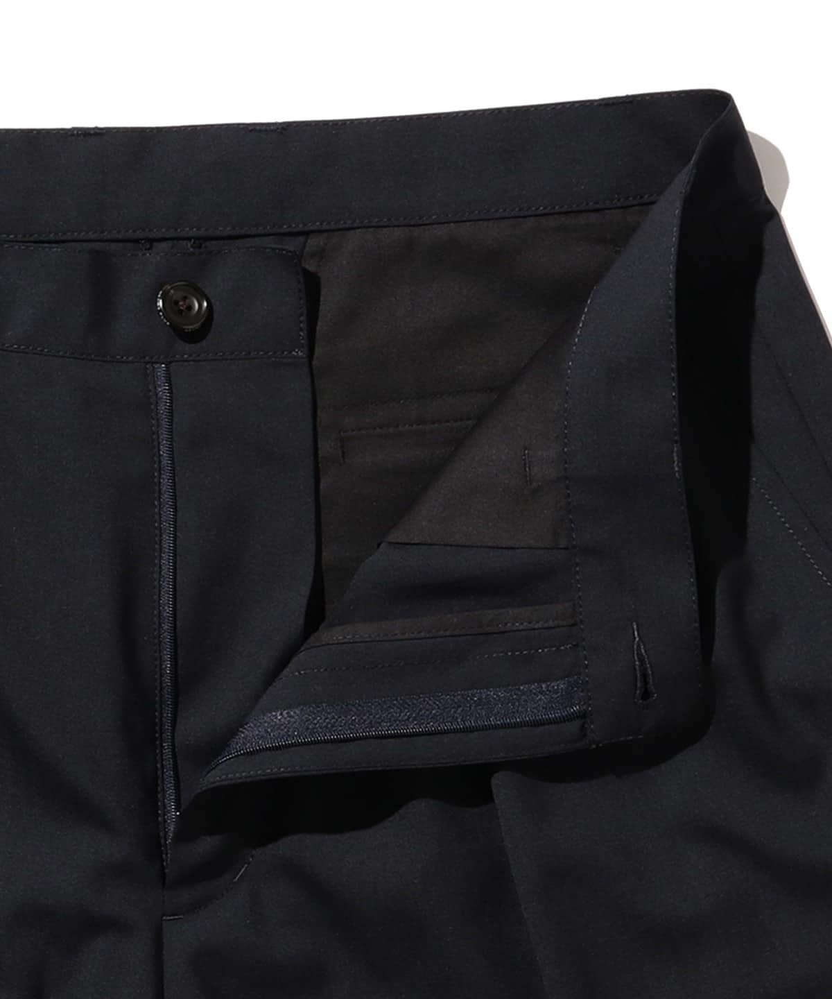 Beams Plus 2 Pleats Shorts - Image 4 of 8