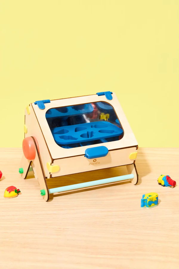 KIDS KiwiCo Solar Crayon Recycler Toy