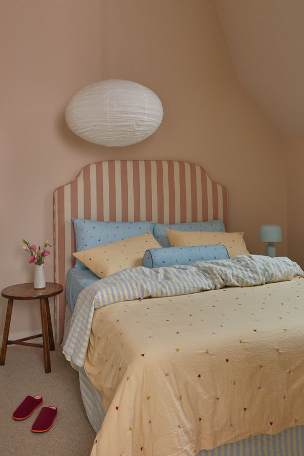 Mosey Me Forget Me Not Embroidered Quilt Cover