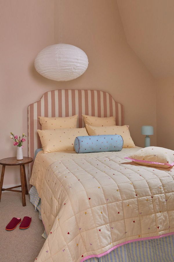 Mosey Me Forget Me Not Embroidered Quilted Throw
