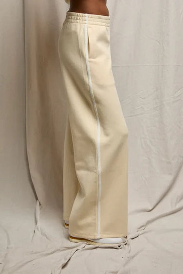 Perfect White Tee Mikos Travel Wide Leg Pants