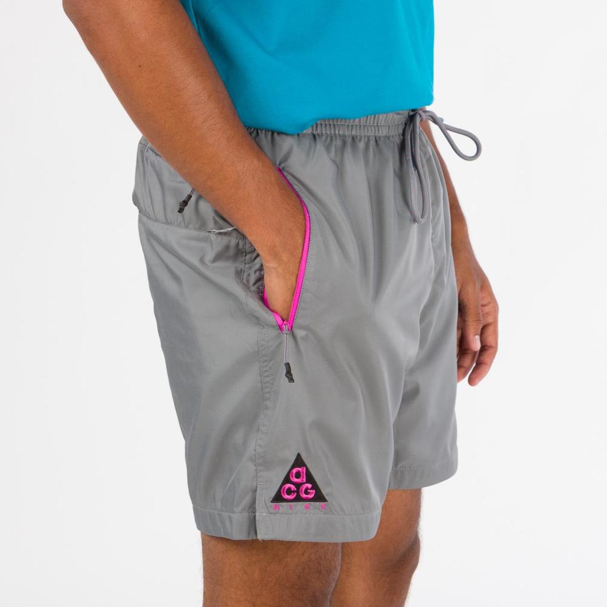 Nike ACG Shorts / Cool Grey | Garmentory