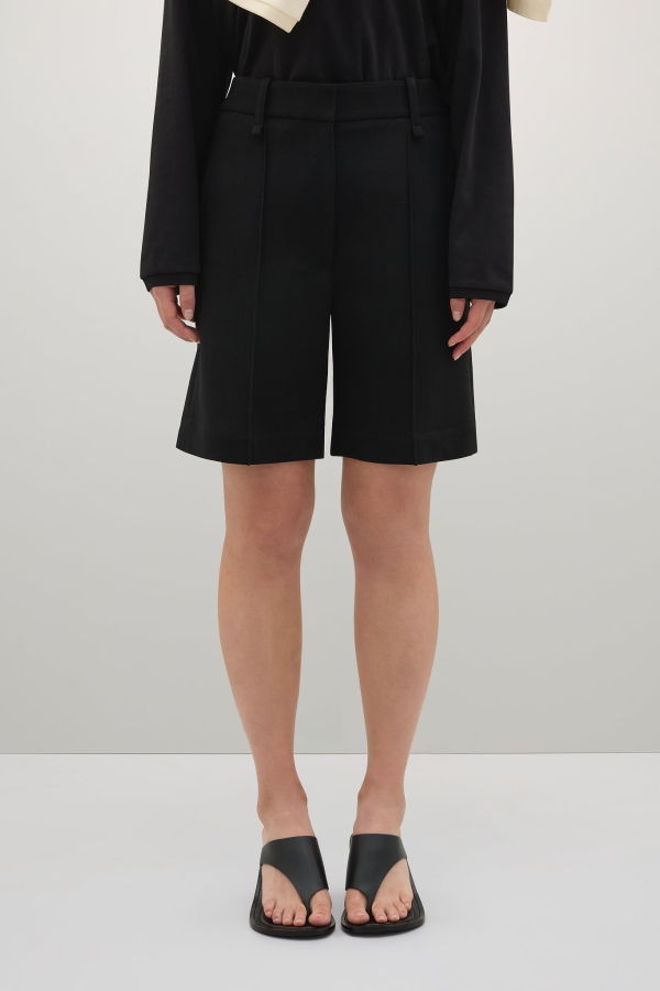 A. Emery Keely Short - Black