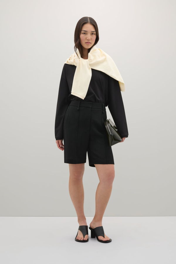 A. Emery Keely Short - Black