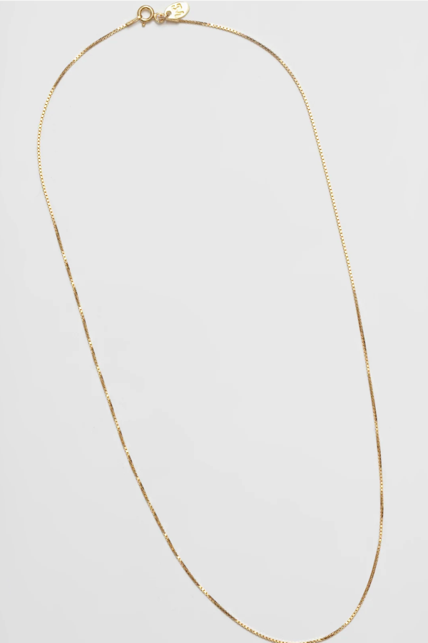 Wolf Circus Box Chain 18" Necklace