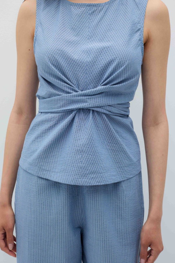 Rita Row Holan Top