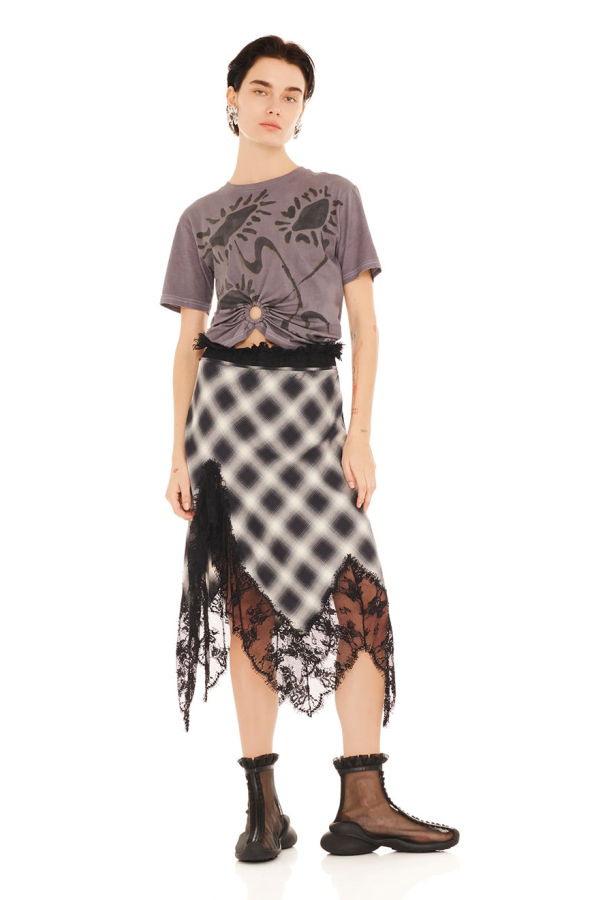 Collina Strada Charcoal Daisies Ring Tee