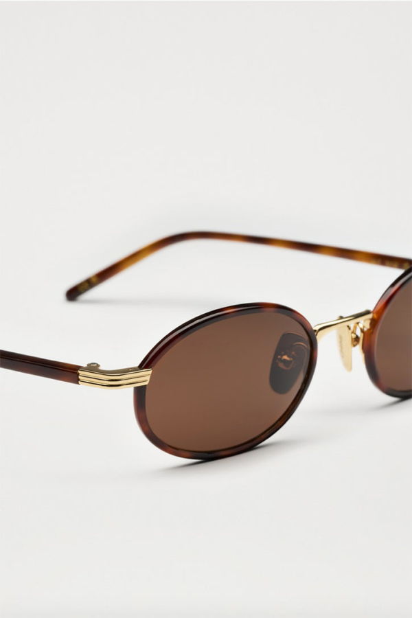 Chimi Eyewear Lea Sunglasses - Royal Tortoise