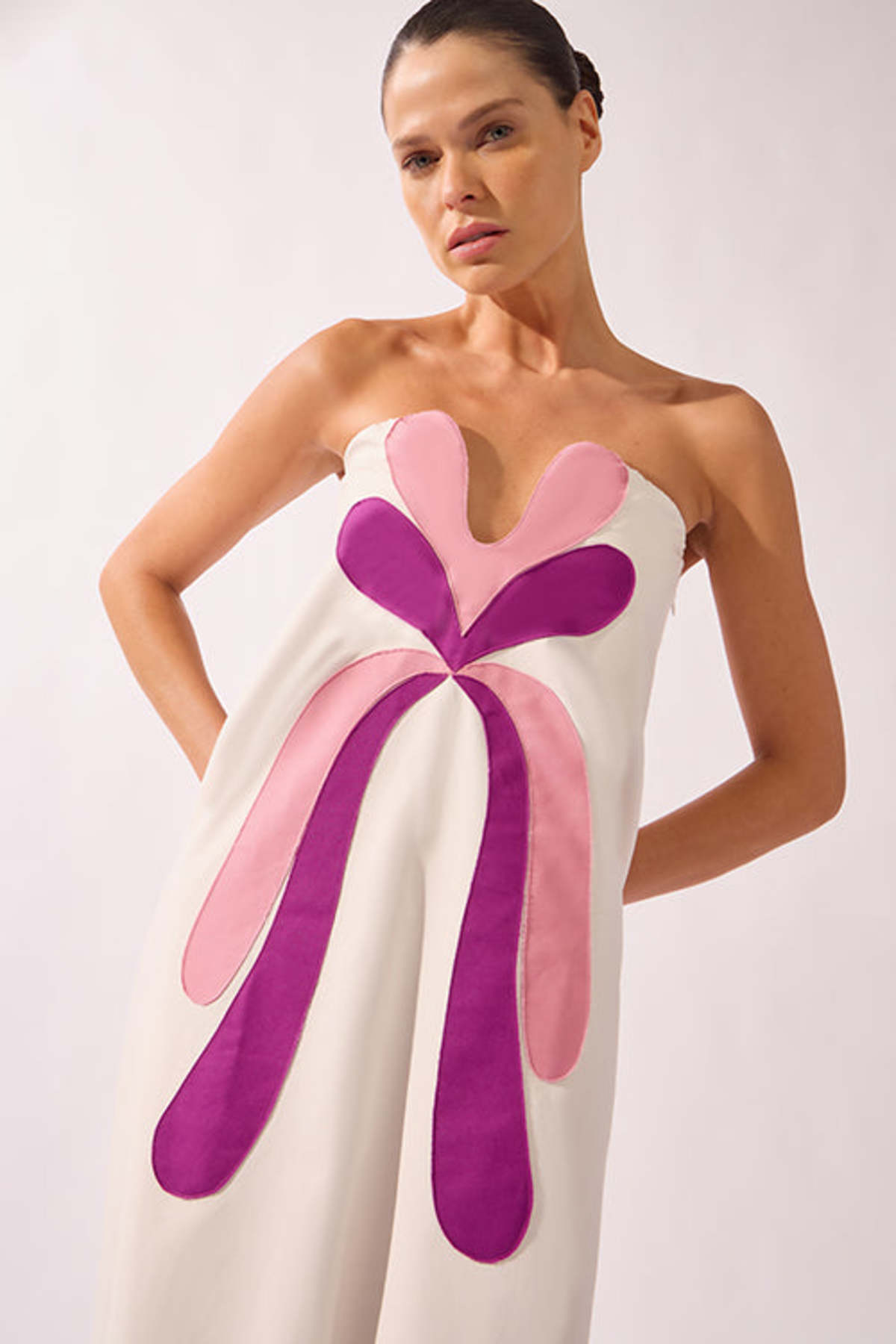 Adriana Degreas Structured Petal Maxi Dress - Off White - Image 3 of 3
