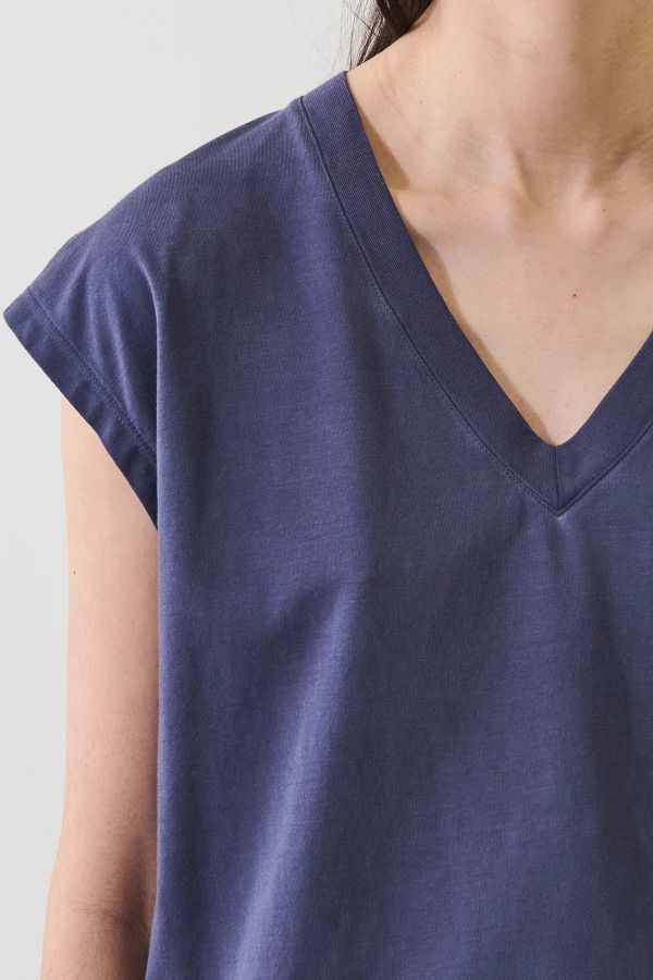 Patrick Assaraf Pima Cotton V-Neck Tee