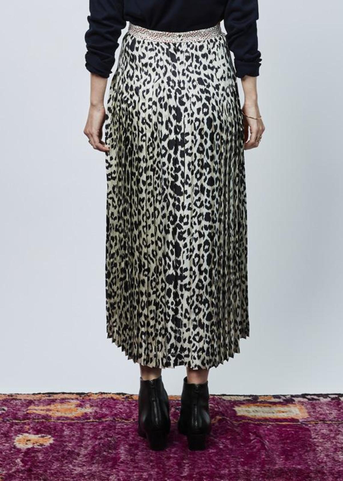 La Prestic Ouiston Gabrielle Pleated Skirt - Panther/Hearts - Image 4 of 5