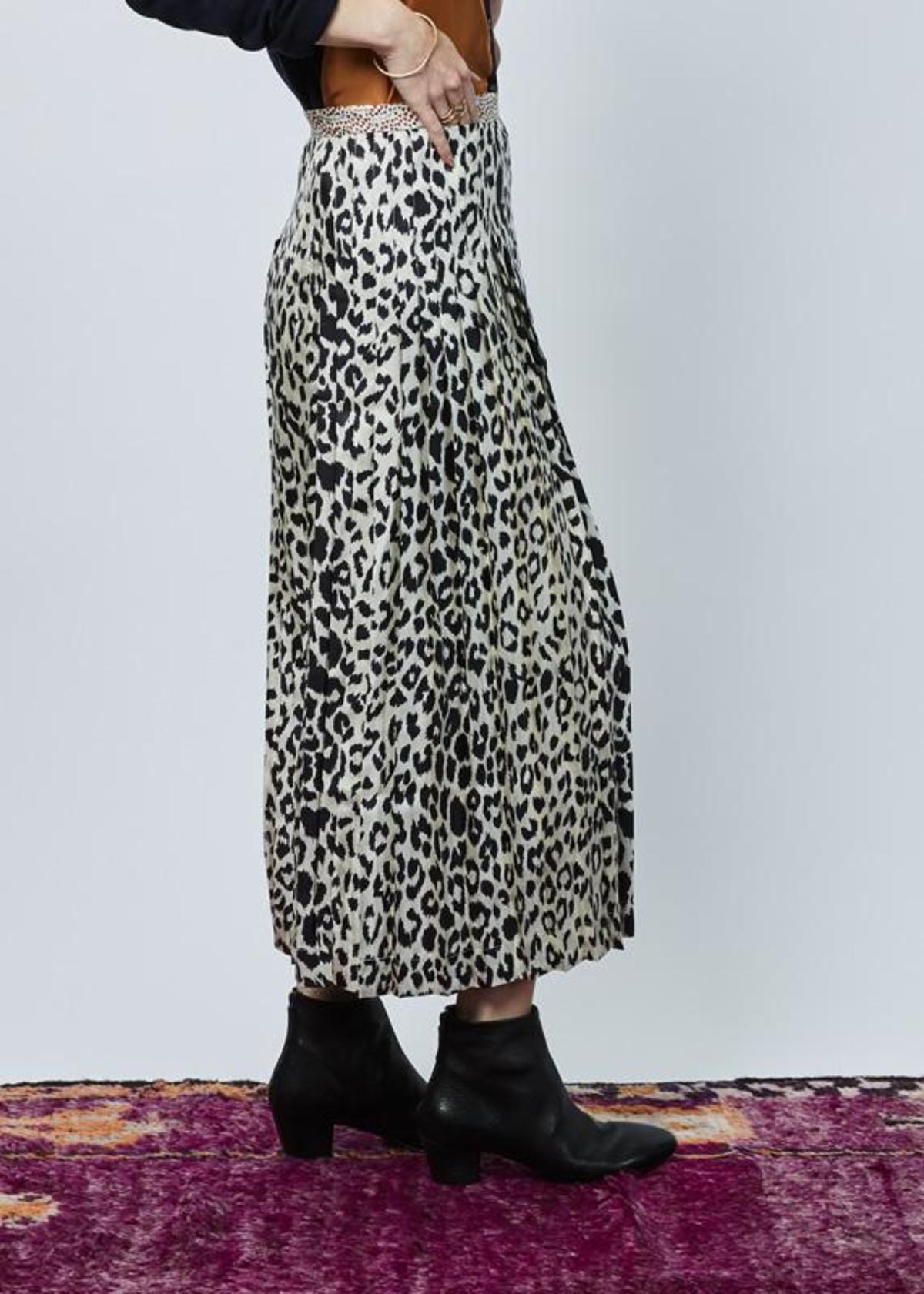 La Prestic Ouiston Gabrielle Pleated Skirt - Panther/Hearts - Image 5 of 5