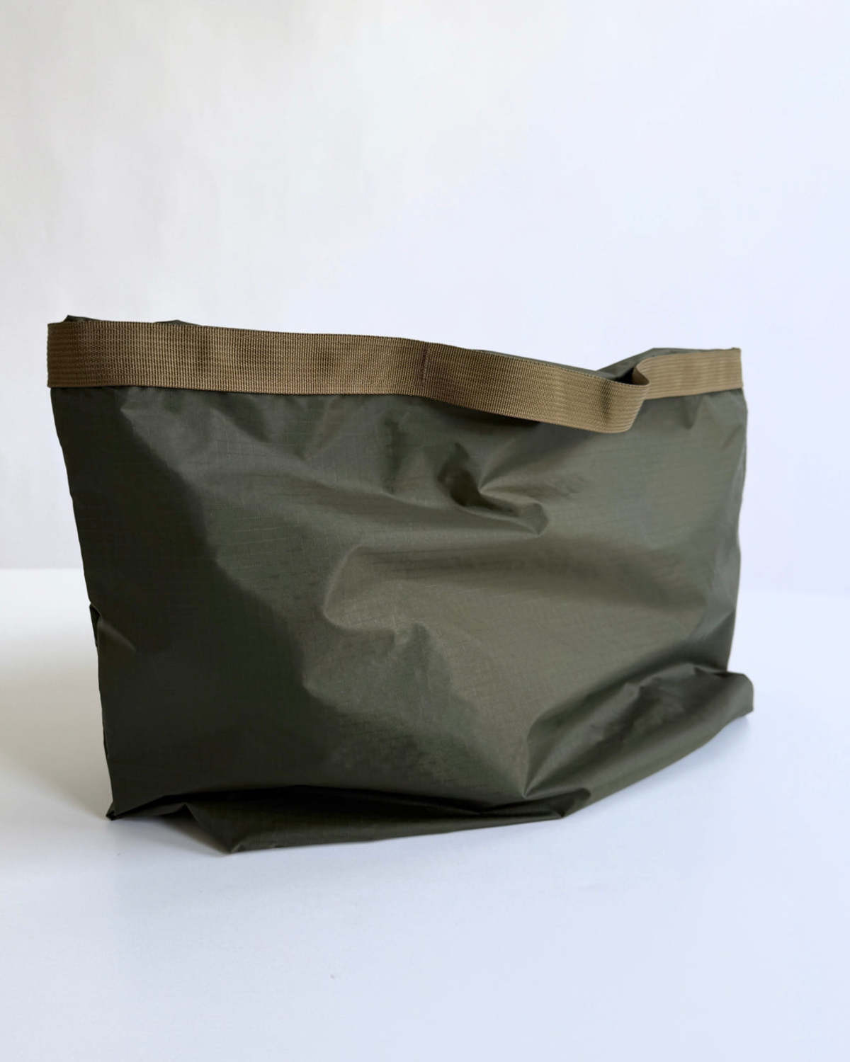 8.6.4 Ripstop 2-Way Tote - Olive - Image 2 of 2