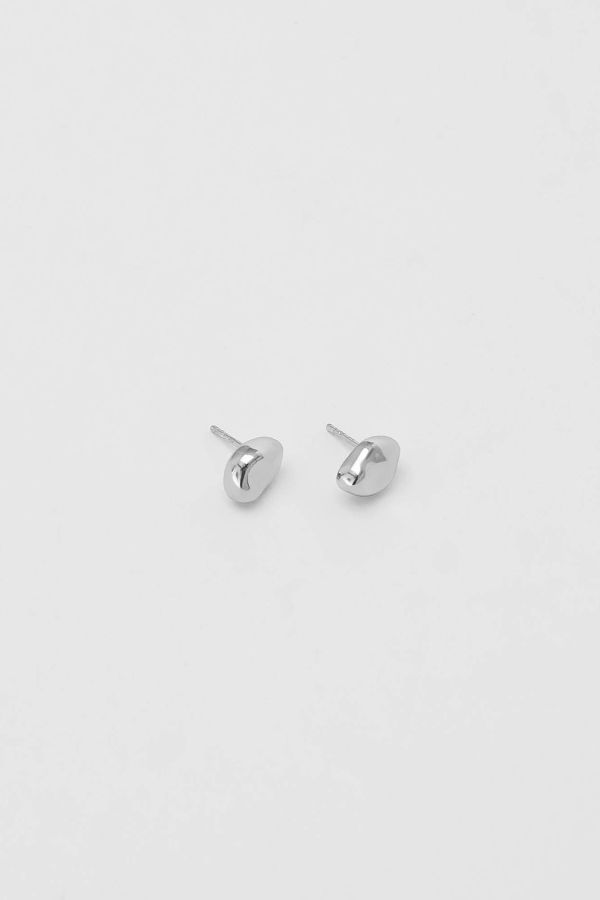 Wolf Circus Bean Stud Earrings