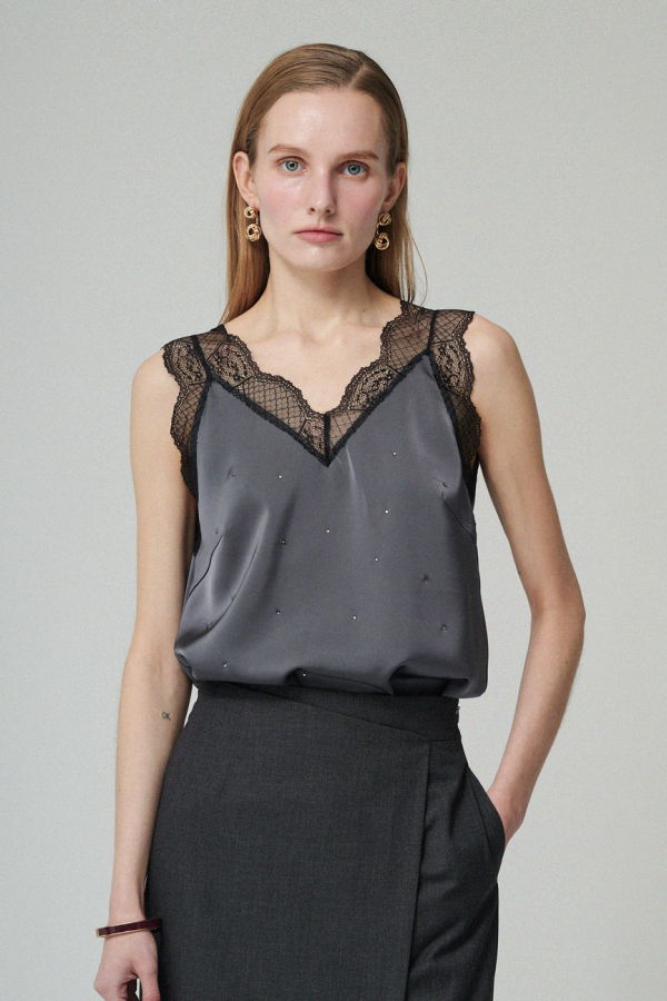 MAISON DE INES LACED V-NECK SLIP TANK