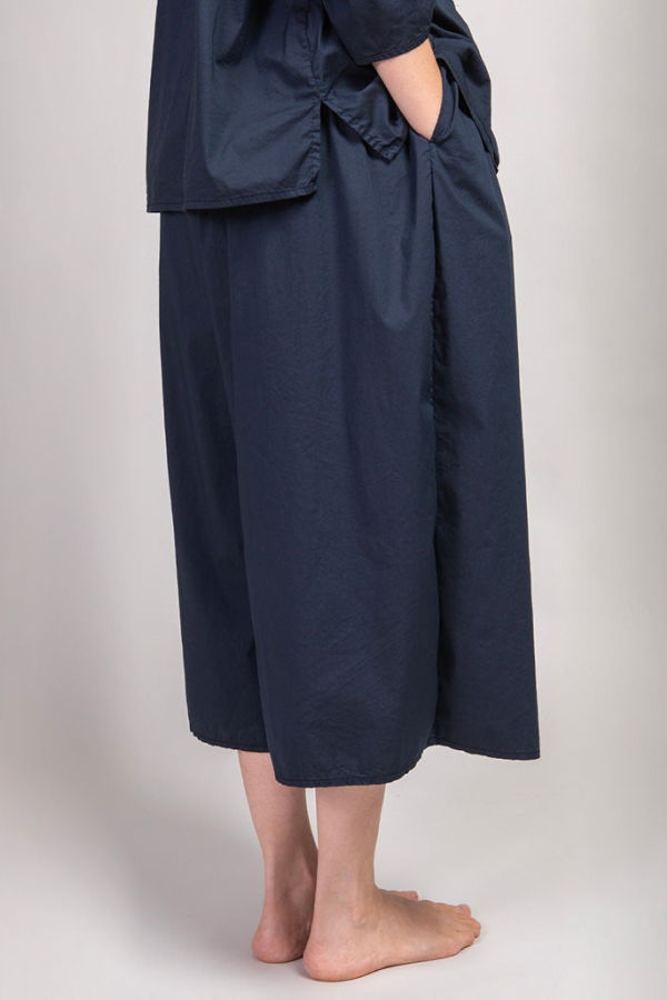 Album di Famiglia Pants New Arrivals | Garmentory