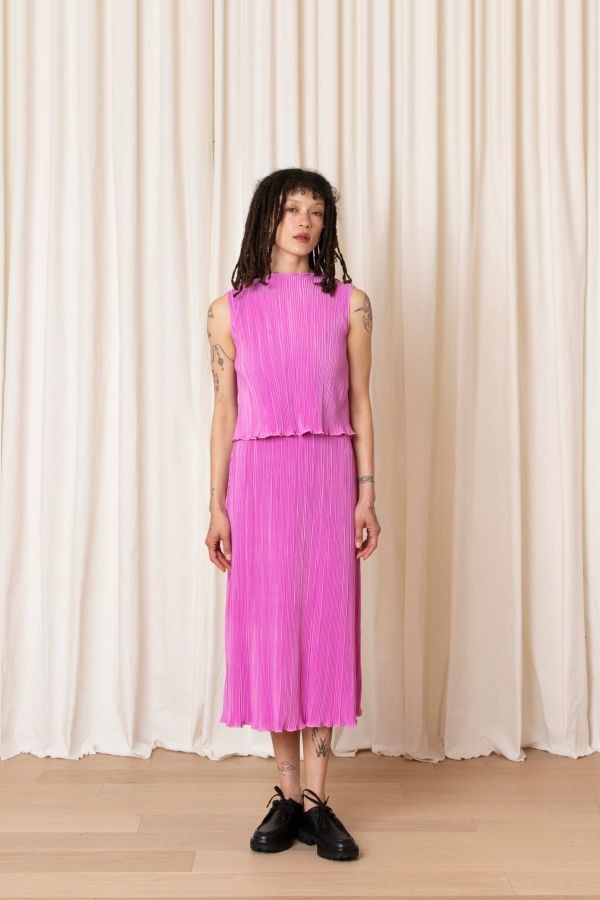 Ali Golden Pleated Slim Midi Skirt