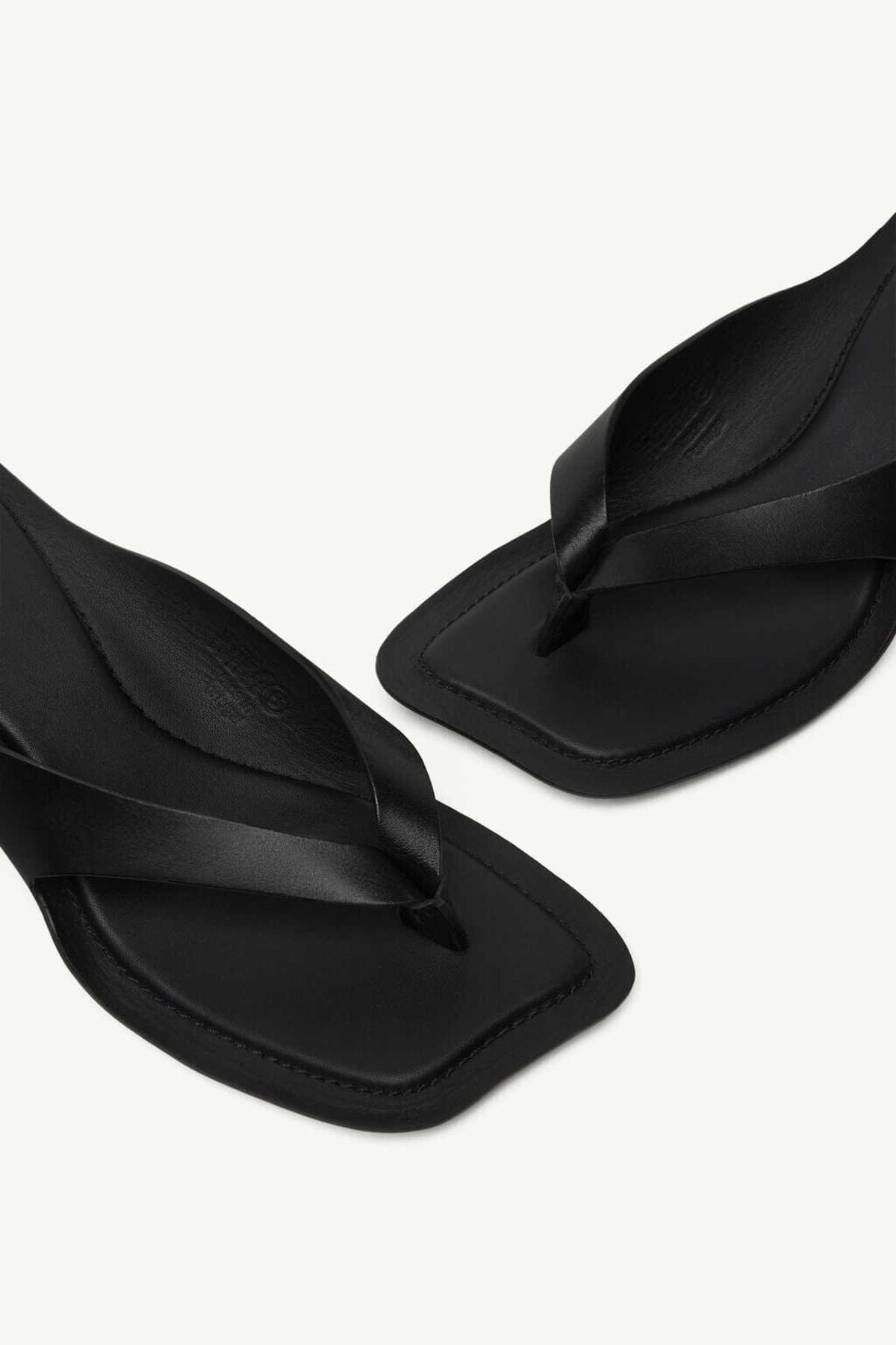MM6 Maison Margiela Anatomic Leather Flip Flop Mules - Image 4 of 5