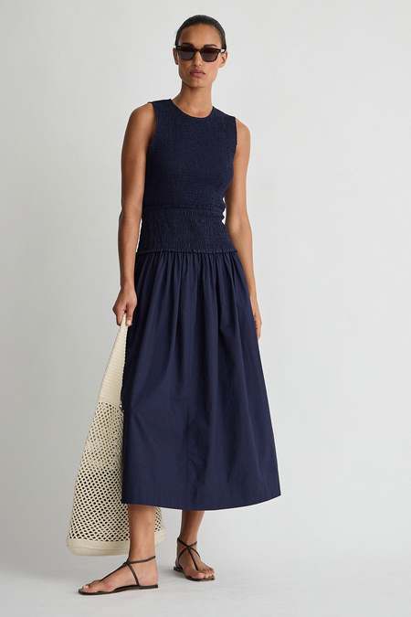 white christmas dresses Cynthia Rowley | Sleeveless Bonded Dress | Xs