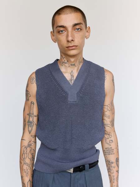 Mountain Research Phishing Vest - Grey | Garmentory