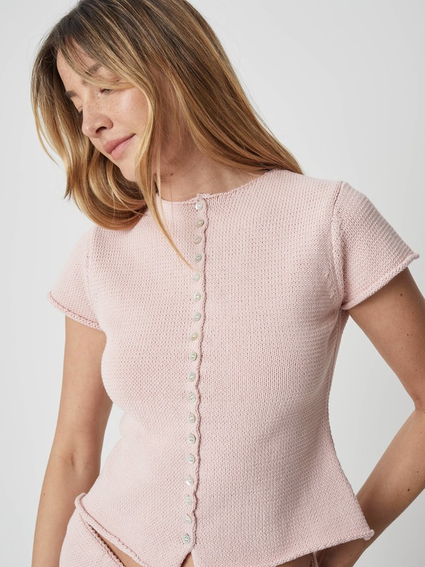 Mod Ref Alana Knit Button Down Top