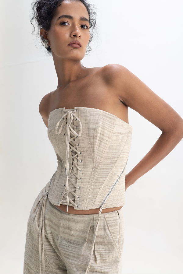 Middle Ground Daylight Corset
