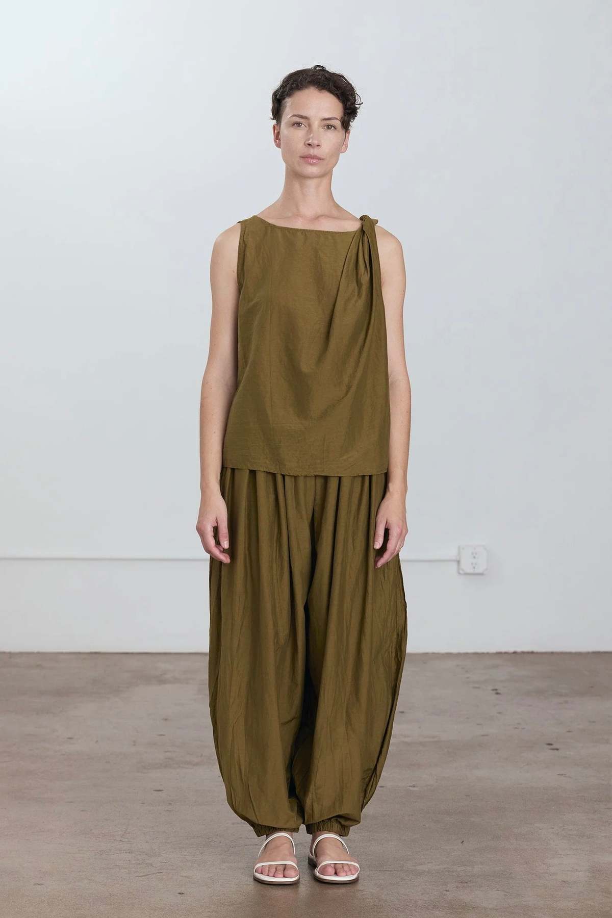Black Crane Akari Pant - Image 1 of 5