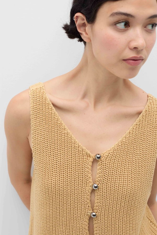 Rita Row Lilith Top