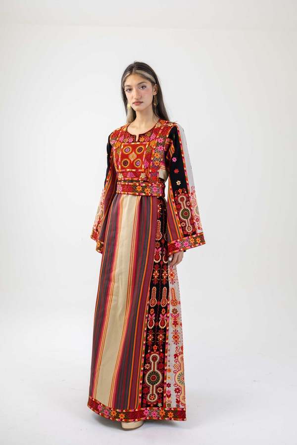 dishdasha dress Bailey 44 in White Fabric 100% Cotton Poplin Heba - Hand Embroidered Beige