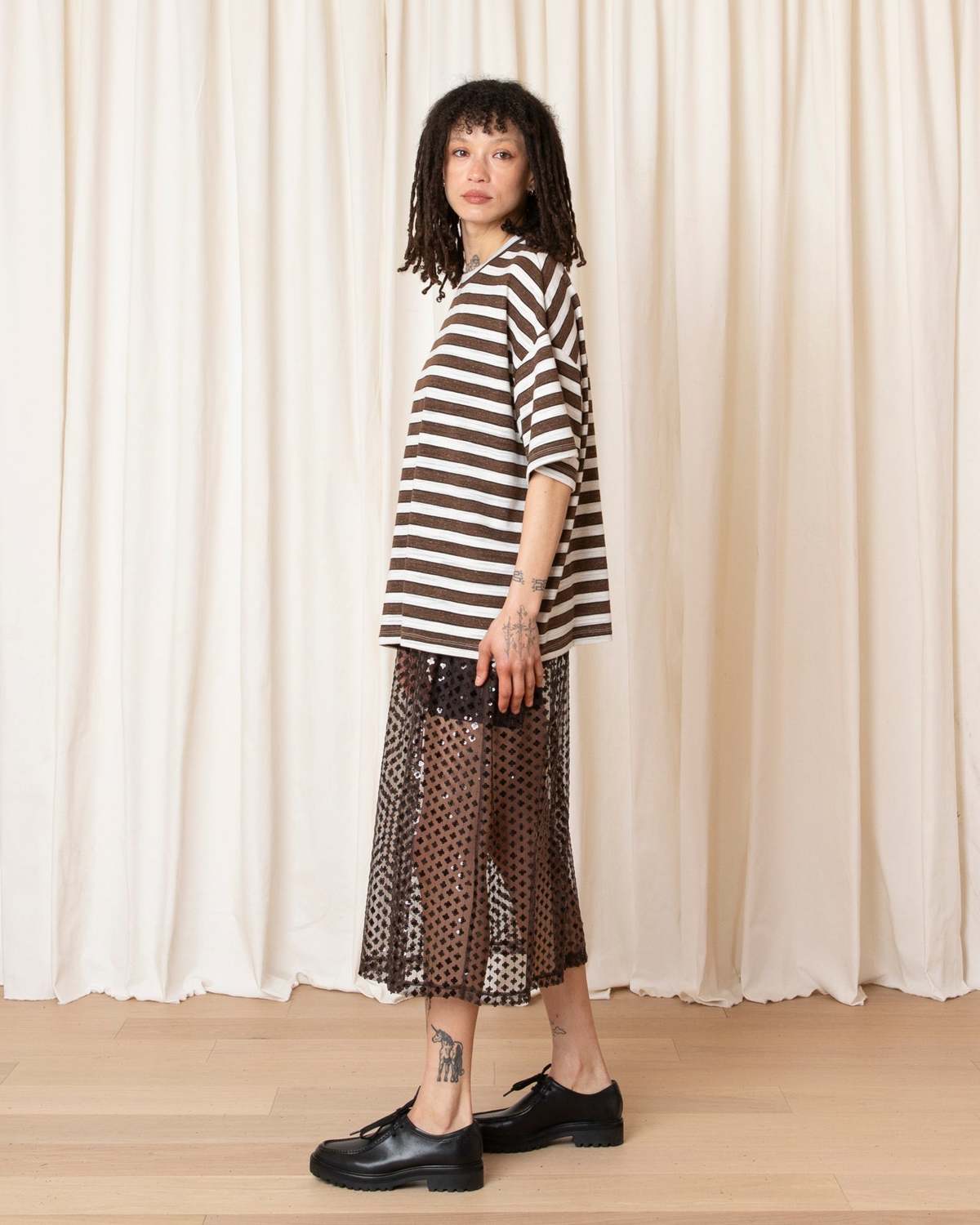 Ali Golden Oversized T-Shirt - Image 6 of 6