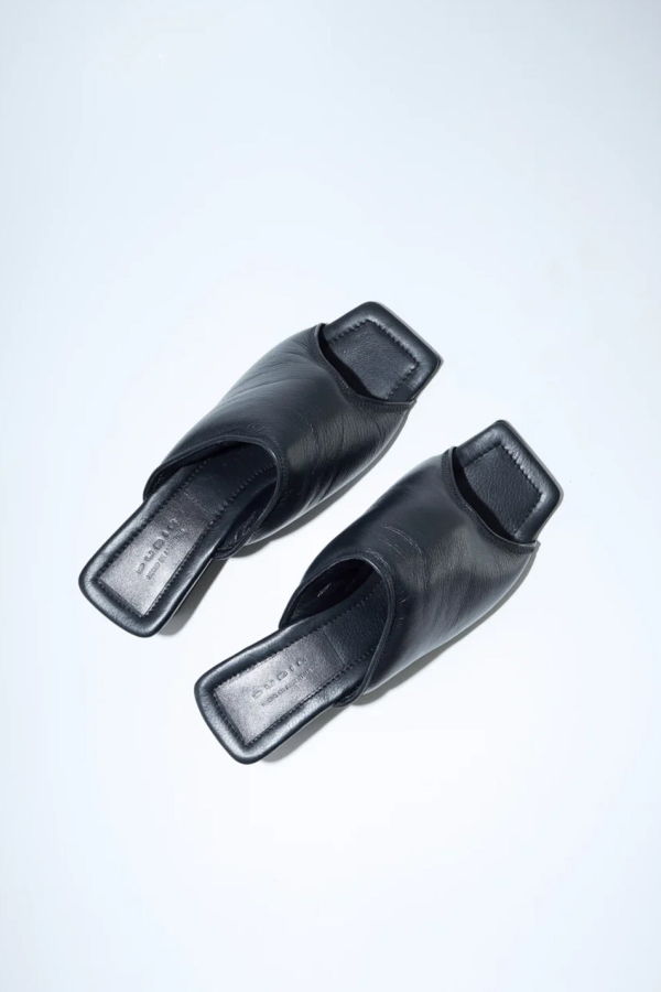 Dubie Border Sandal