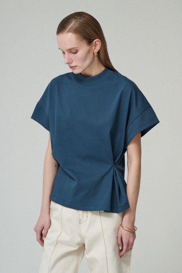 Maison De Ines Mock Neck Side Hook T-Shirt - Blue