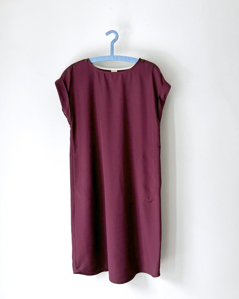Atelier b. Straight-Cut Dress