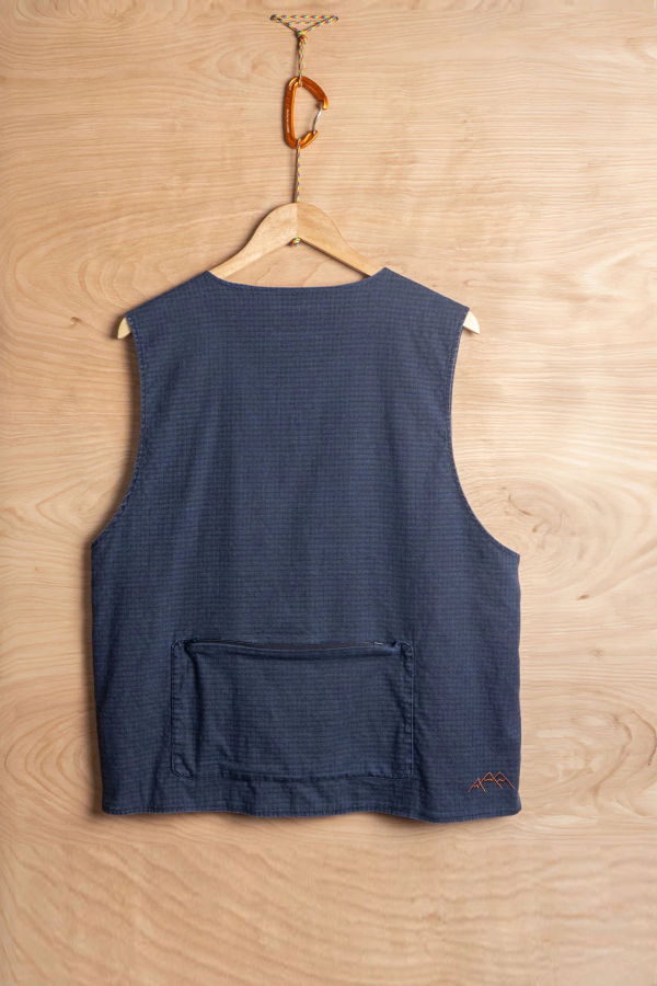 Everyday Mountaineering Hemp Tech Vest - Navy