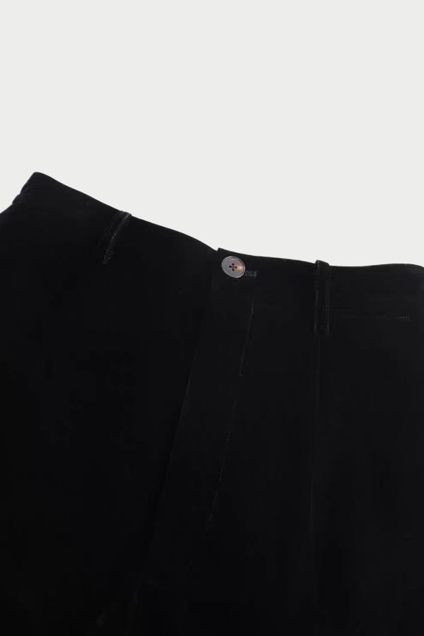 INTO THE EAST Velvet Shorts