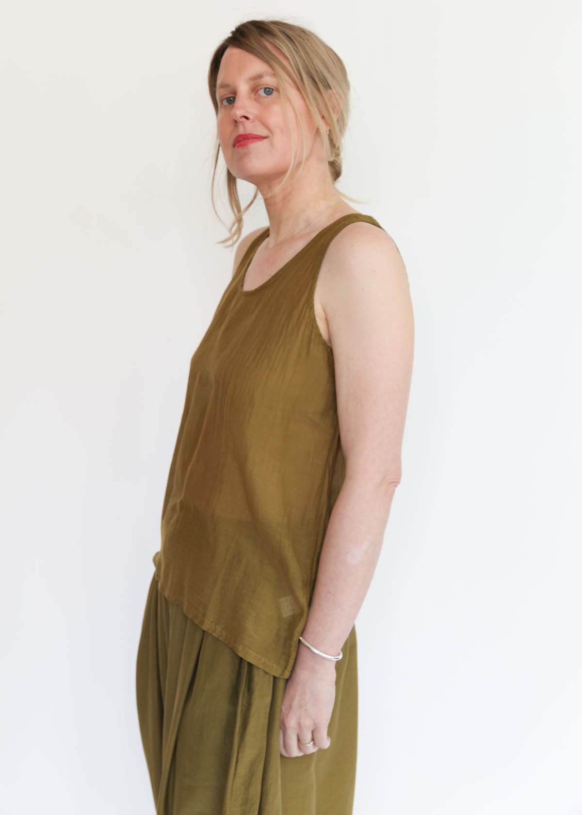 Black Crane Loose Tank Top - Image 2 of 7