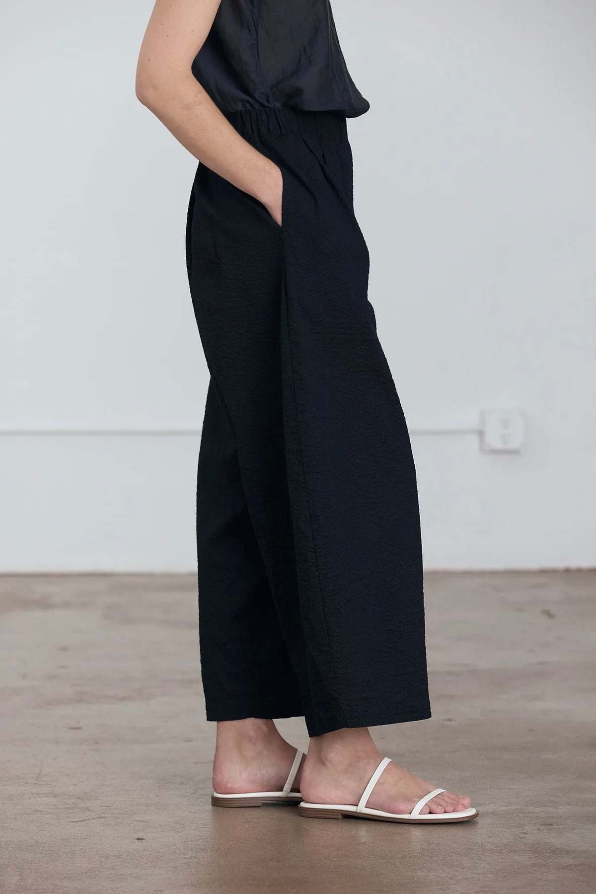 Black Crane Wide Pants - Image 4 of 6