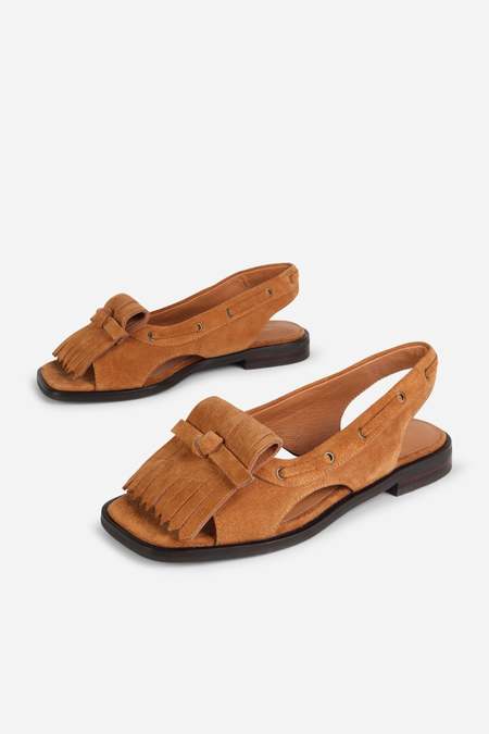 grounds Moopie Leather Sandal - Gray/Ice Gray | Garmentory