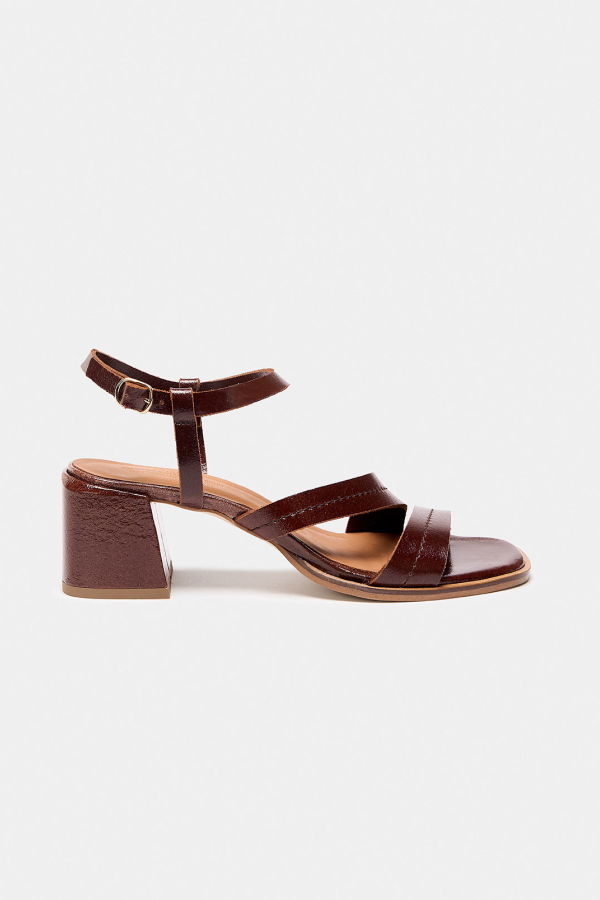 Naguisa Balis Patent Heeled Sandals - Brown