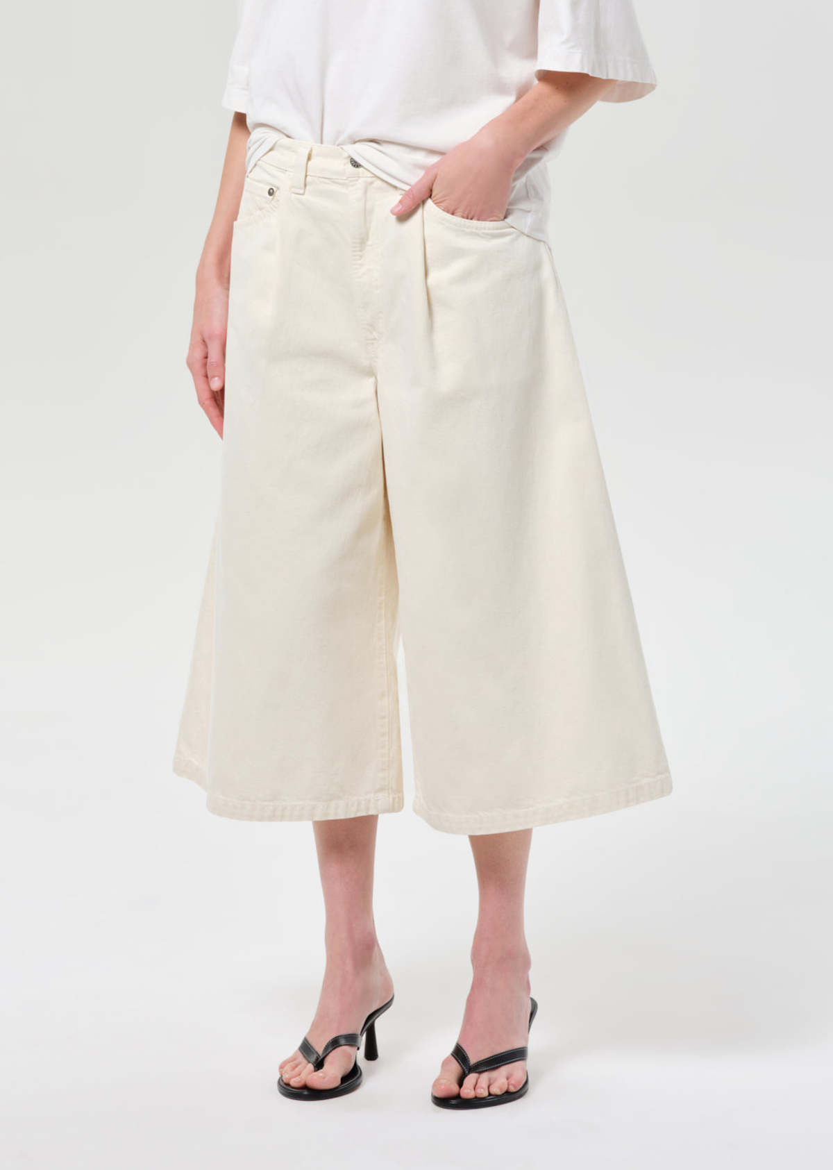 AGOLDE 80's Gaucho Short - Solar - Image 6 of 10