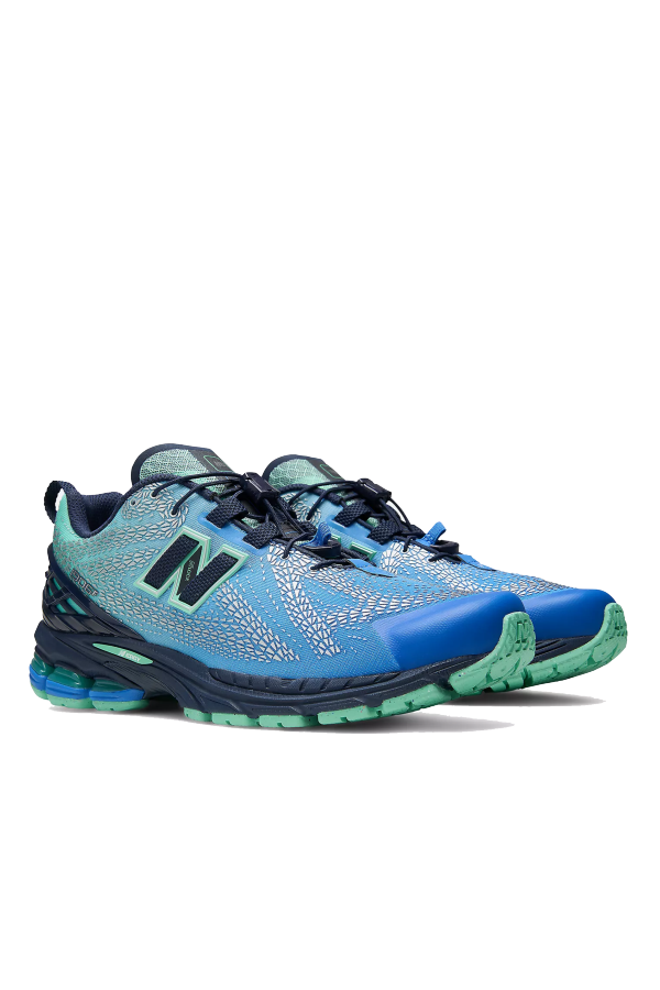 New Balance U1906F Shoe